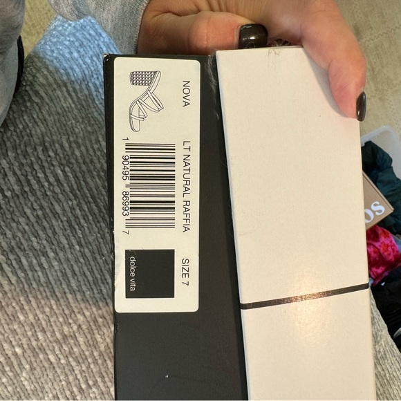 Dolce Vita Nova Heel - Picture 2 of 5